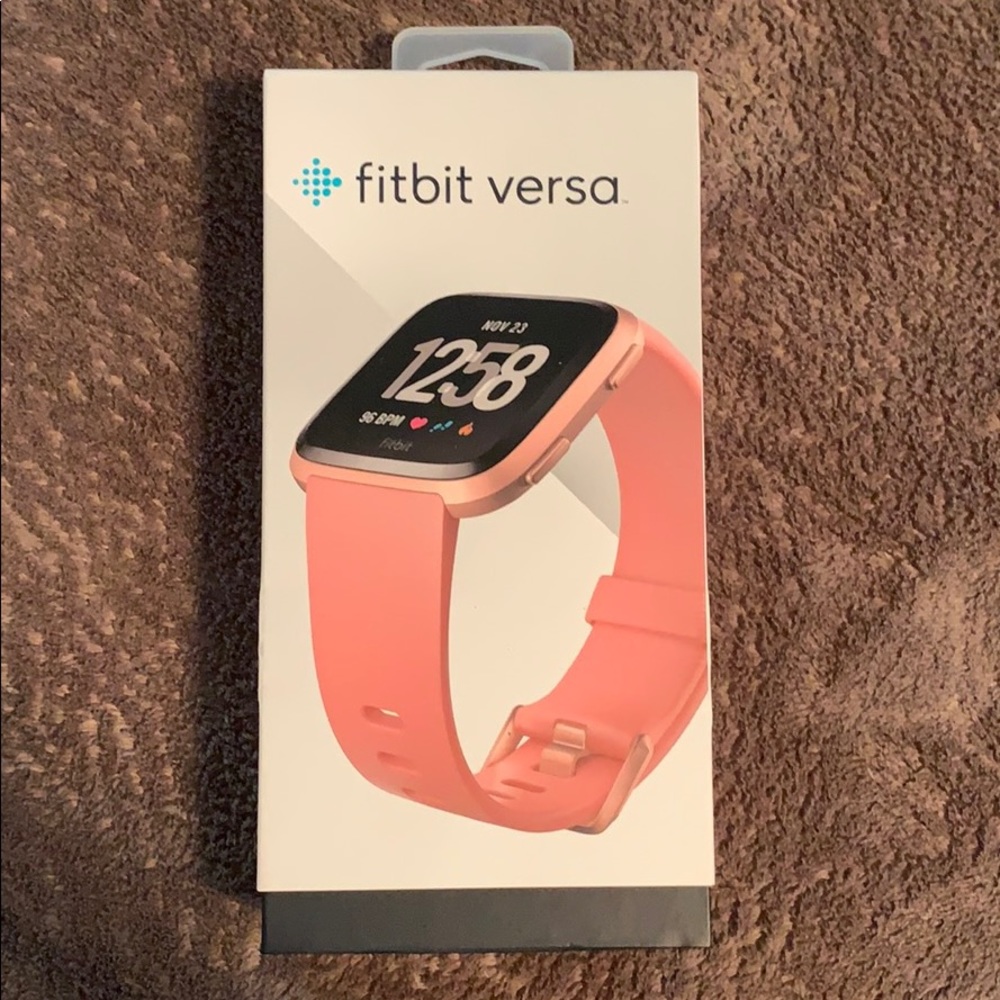 I am selling because I got a new watch.